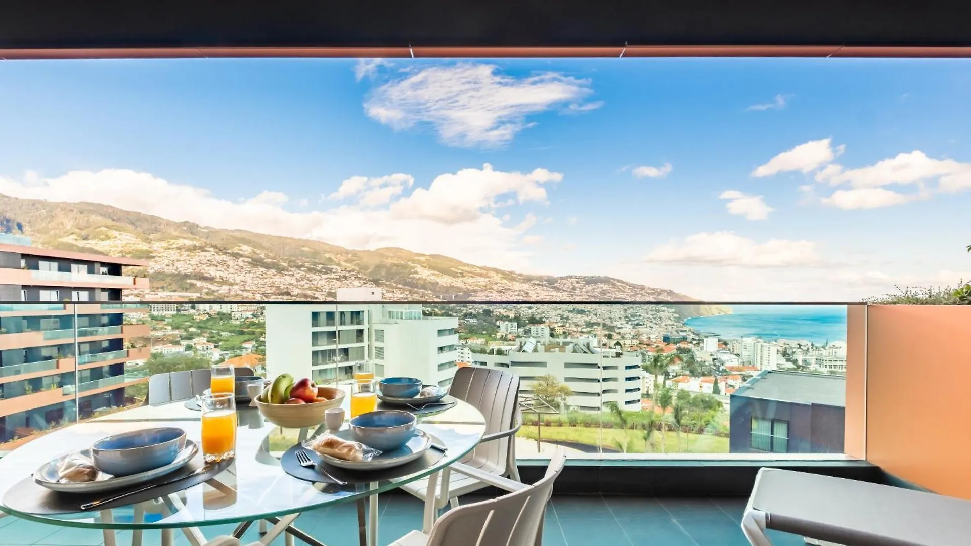 Apartment Bay View - By Wehost Funchal
