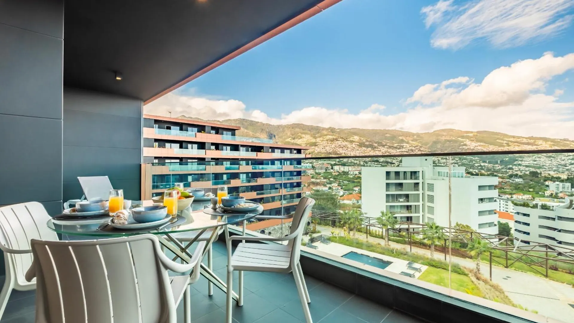 Apartment Bay View - By Wehost فونشال